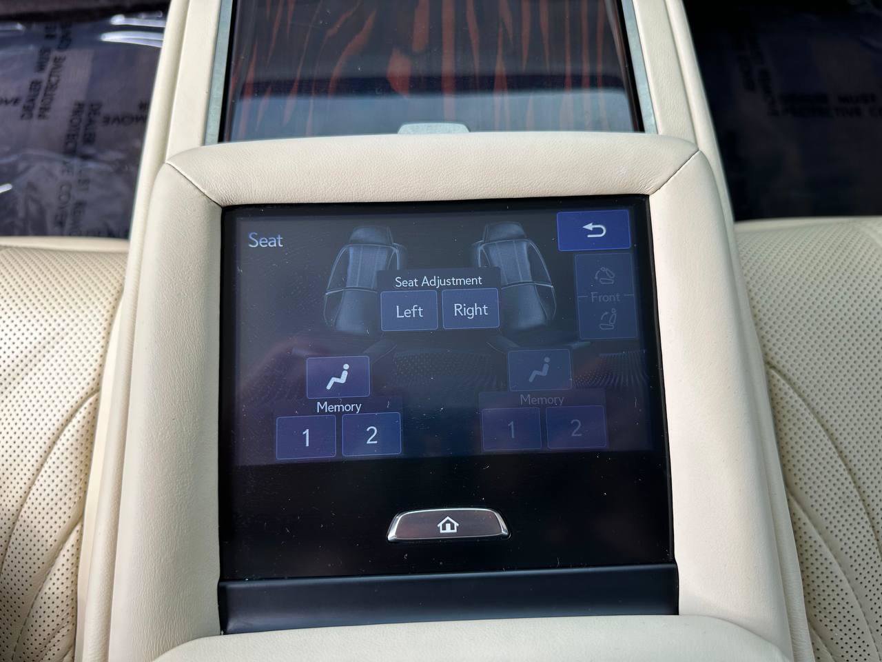 Used 2018 Lexus LS 500h AWD w/ Luxury Package image 39