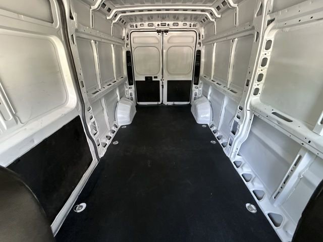 Used 2025 RAM ProMaster 2500 w/ Convenience Group FWD image 23