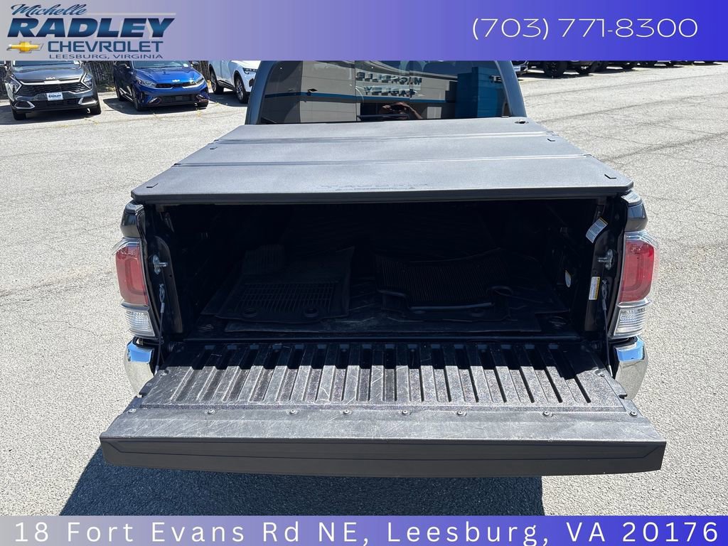 Used 2023 Toyota Tacoma TRD Off-Road AWD/4WD image 11