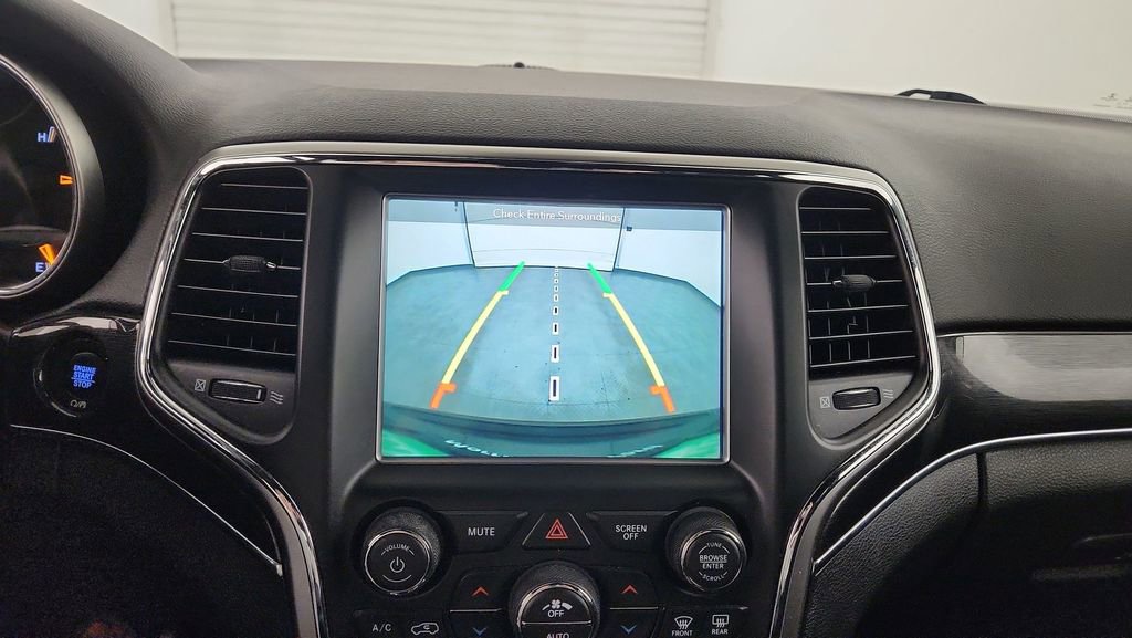 Used 2018 Jeep Grand Cherokee Trailhawk AWD/4WD image 29