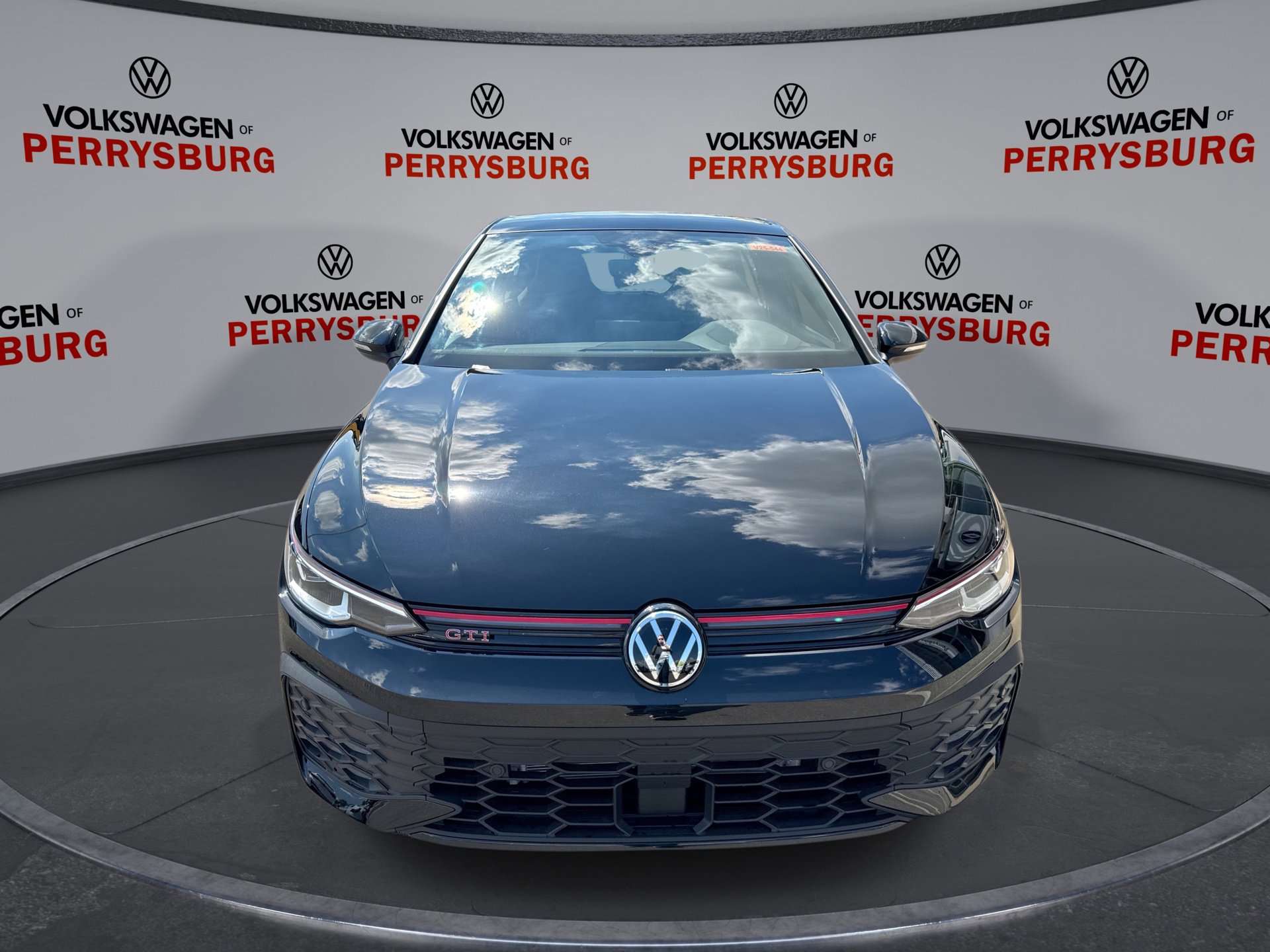 New 2025 Volkswagen GTI SE image 3
