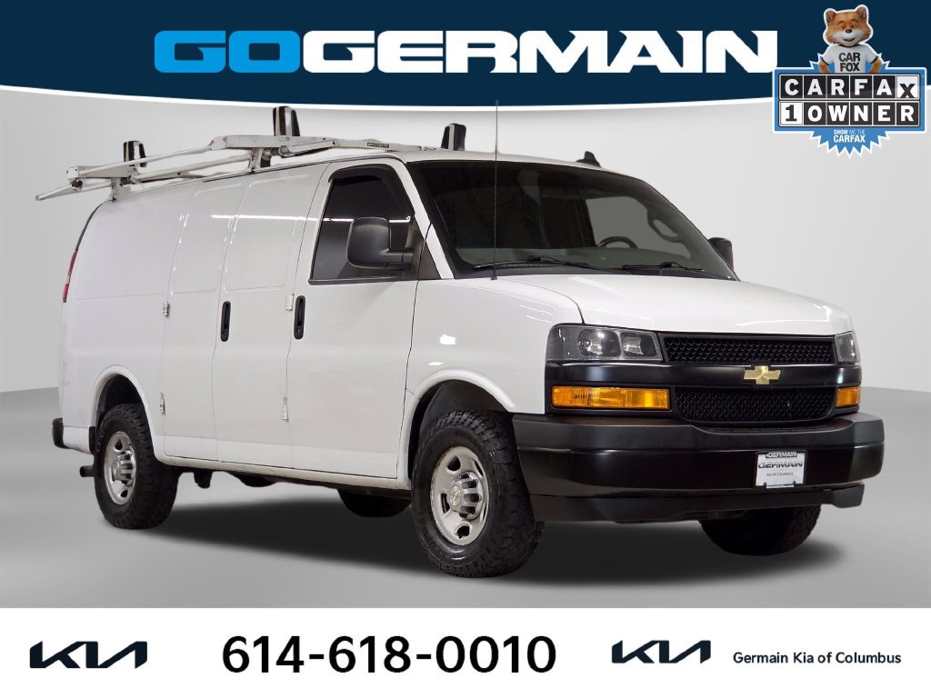 Used 2021 Chevrolet Express 2500 w/ Driver Convenience Package RWD image 4
