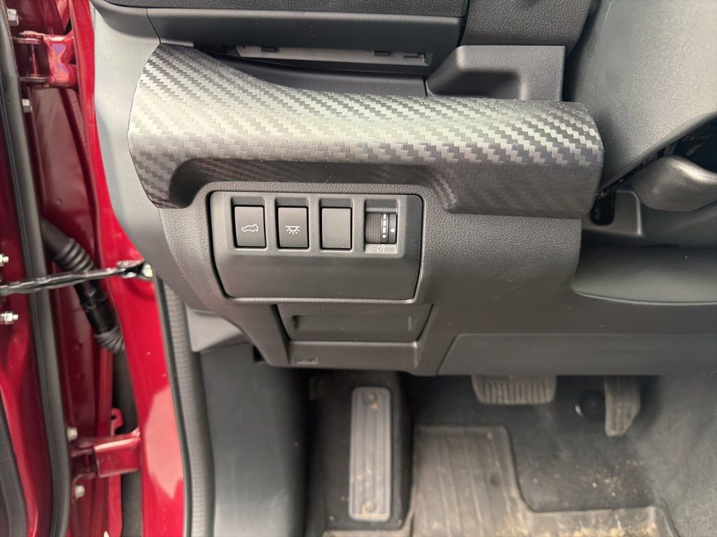 Certified 2025 Subaru Ascent Premium image 28