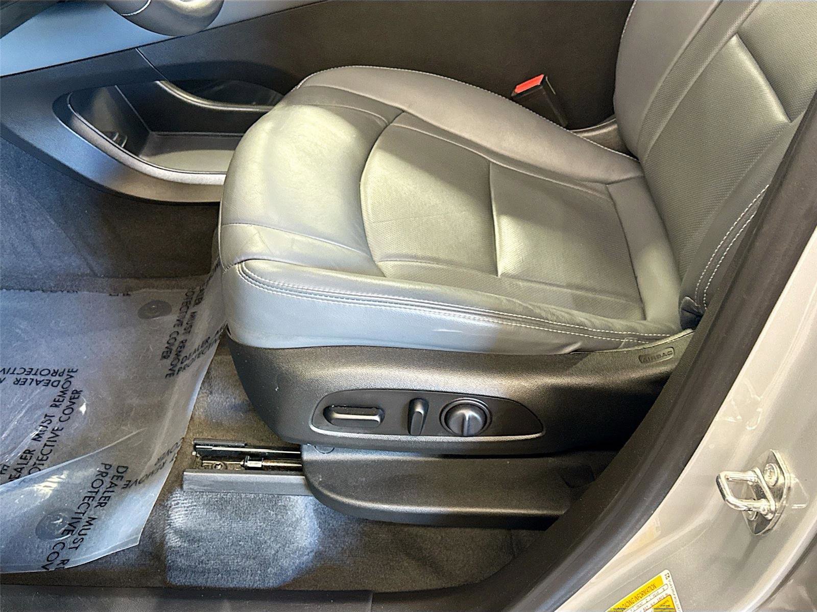 Used 2020 Buick Enclave Essence image 20