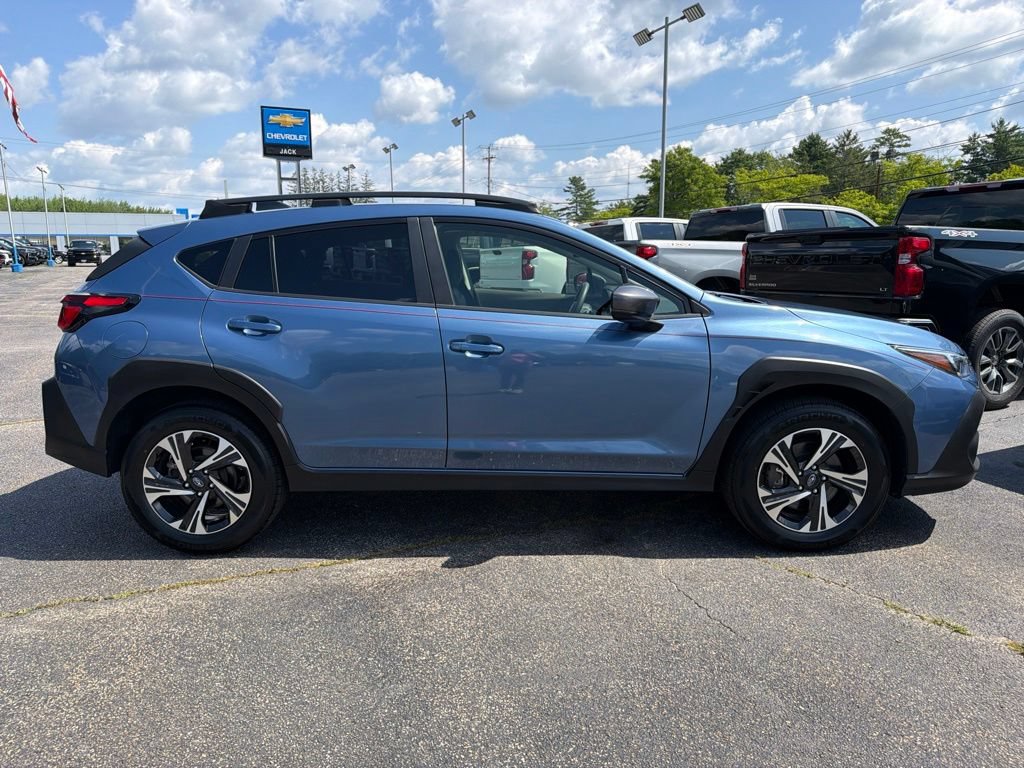Used 2024 Subaru Crosstrek 2.0i Premium AWD/4WD image 9