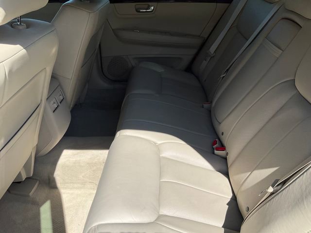 Used 2011 Cadillac DTS image 15