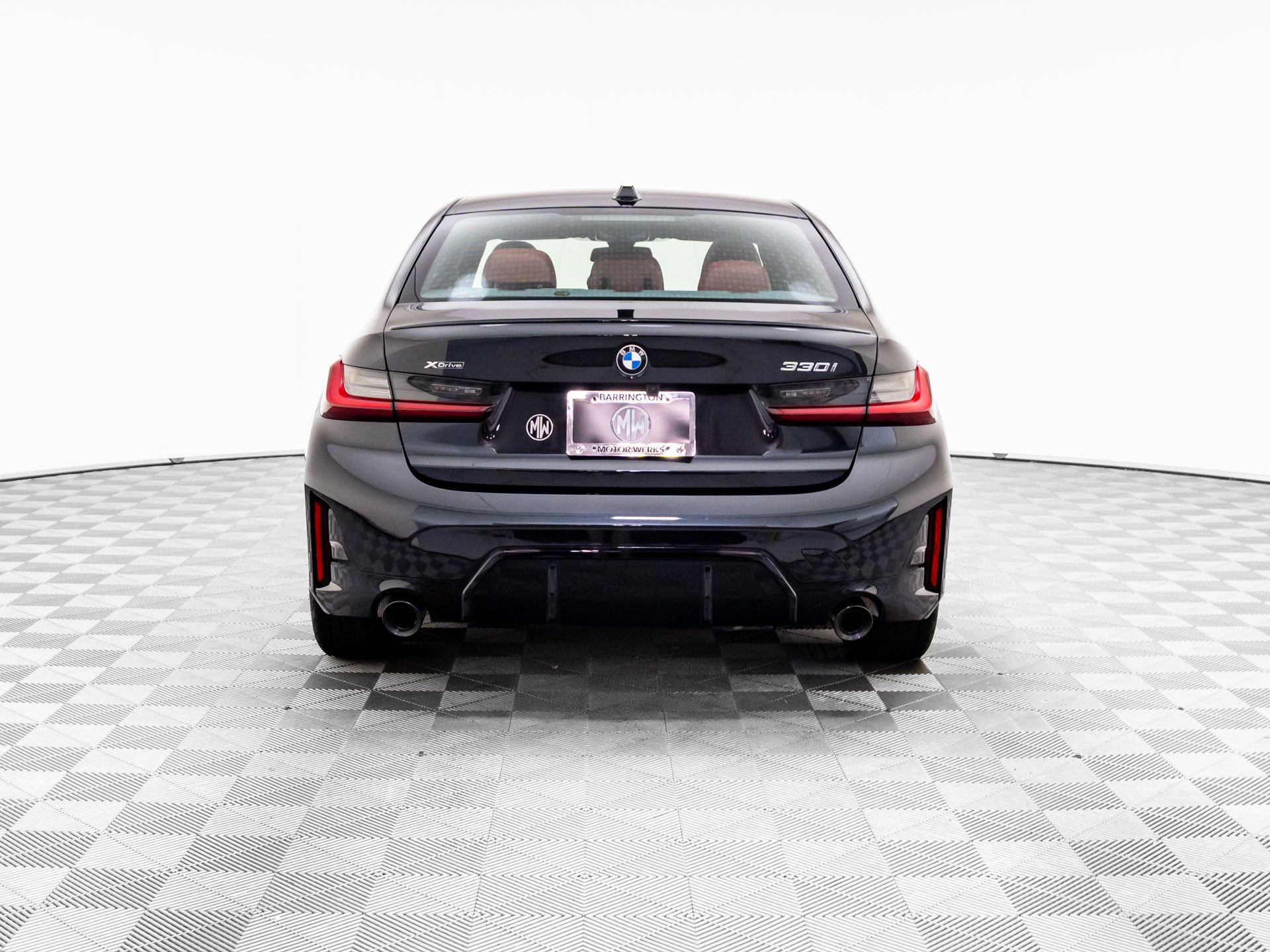 Certified 2024 BMW 330i xDrive Sedan w/ M Sport Package image 4