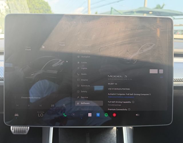 Used 2020 Tesla Model 3 Standard Range Plus RWD image 9