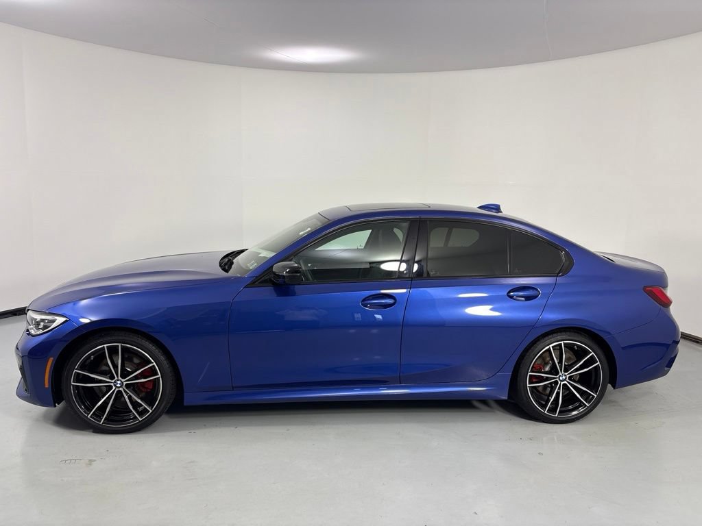 Used 2021 BMW 330i xDrive Sedan w/ M Sport Package AWD/4WD image 4