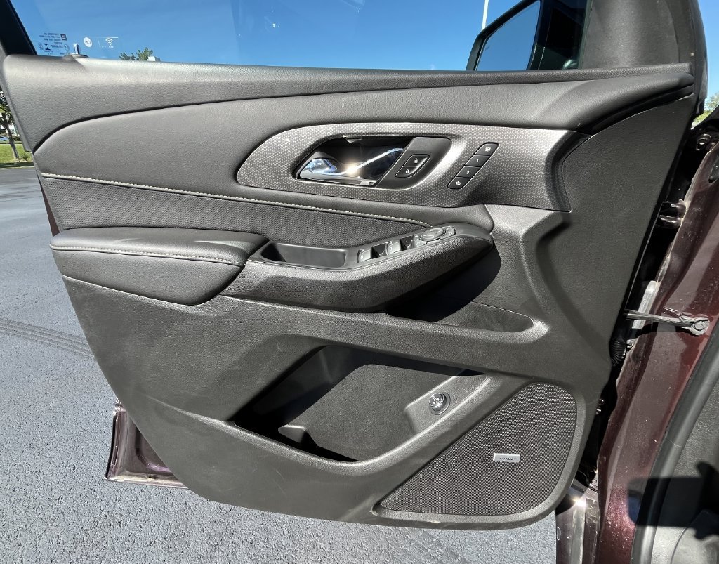 Certified 2022 Chevrolet Traverse Premier AWD/4WD image 3