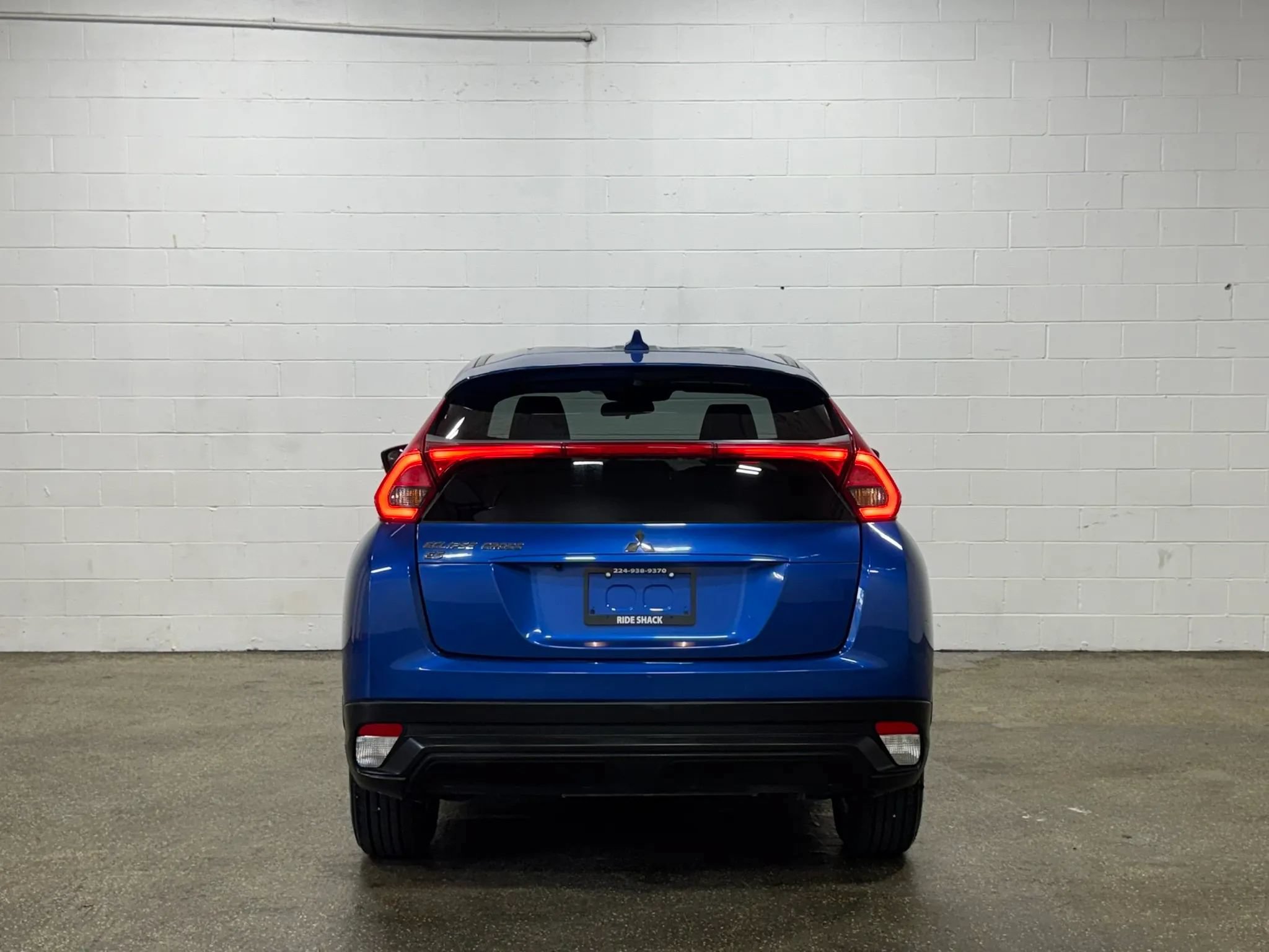 Used 2020 Mitsubishi Eclipse Cross ES FWD image 4