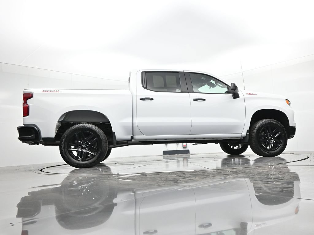 Used 2025 Chevrolet Silverado 1500 LT Trail Boss AWD/4WD image 23