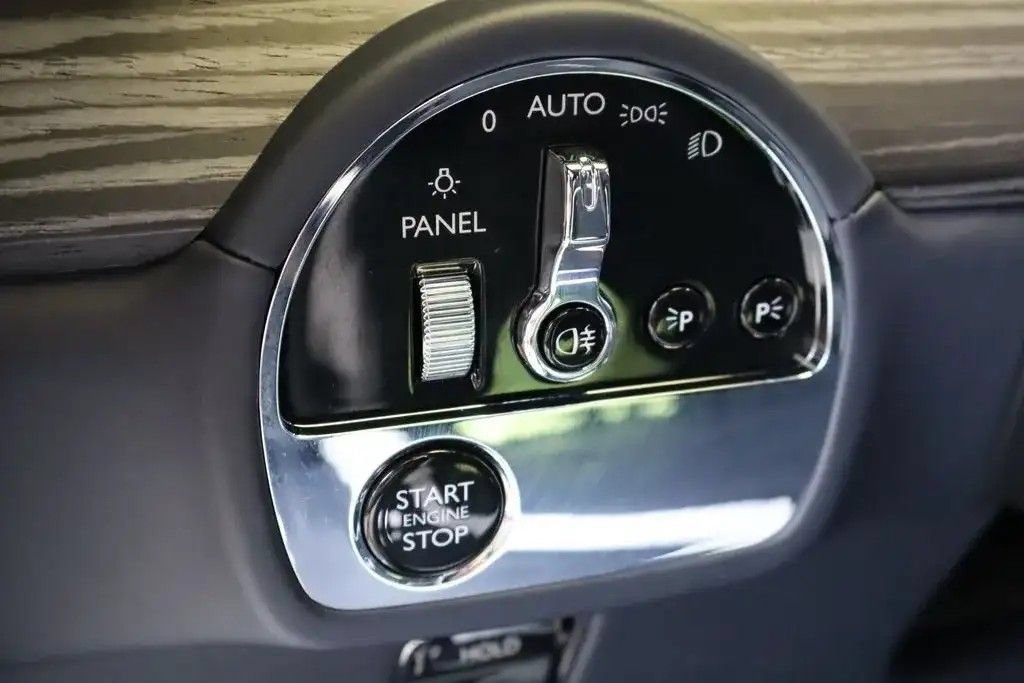 Certified 2024 Rolls-Royce Spectre w/ Spectre Launch Package AWD/4WD image 28