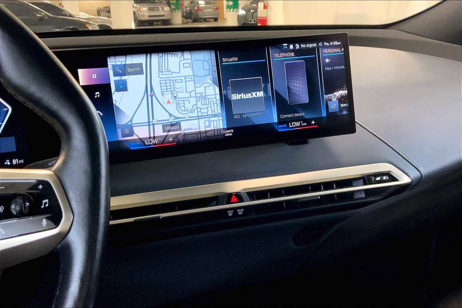 Used 2022 BMW iX xDrive50 w/ Convenience Package image 8