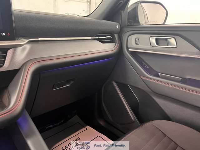 Used 2025 Ford Explorer ST-Line w/ Premium Package RWD image 43