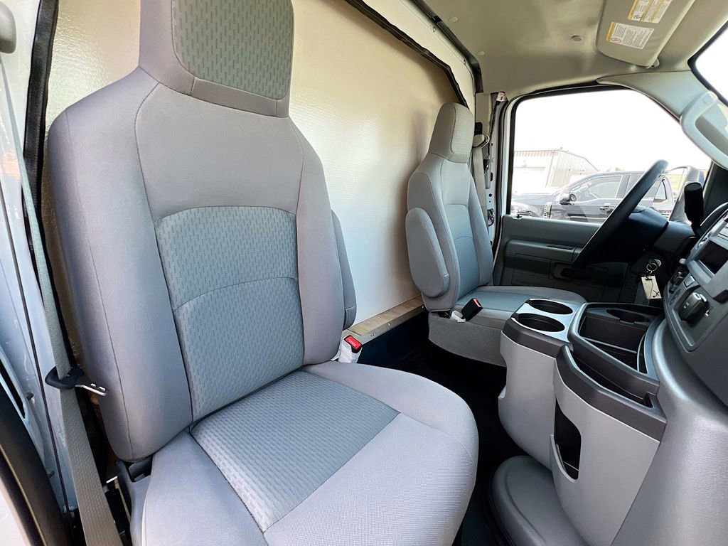 New 2025 Ford E-350 and Econoline 350 Super Duty w/ Interior Upgrade Package image 16
