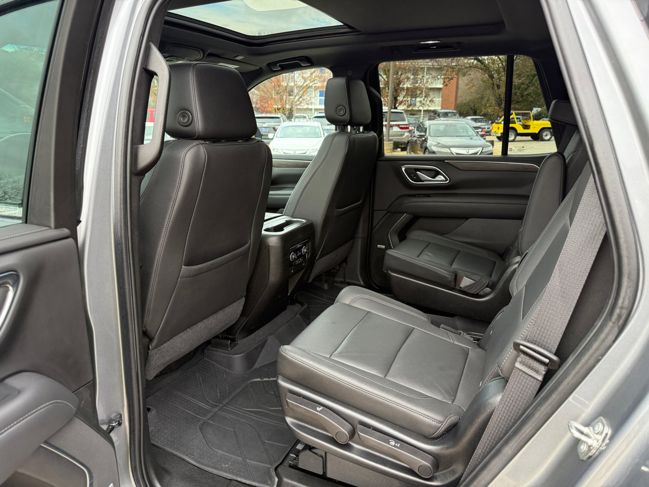 Used 2021 Chevrolet Tahoe LT image 18