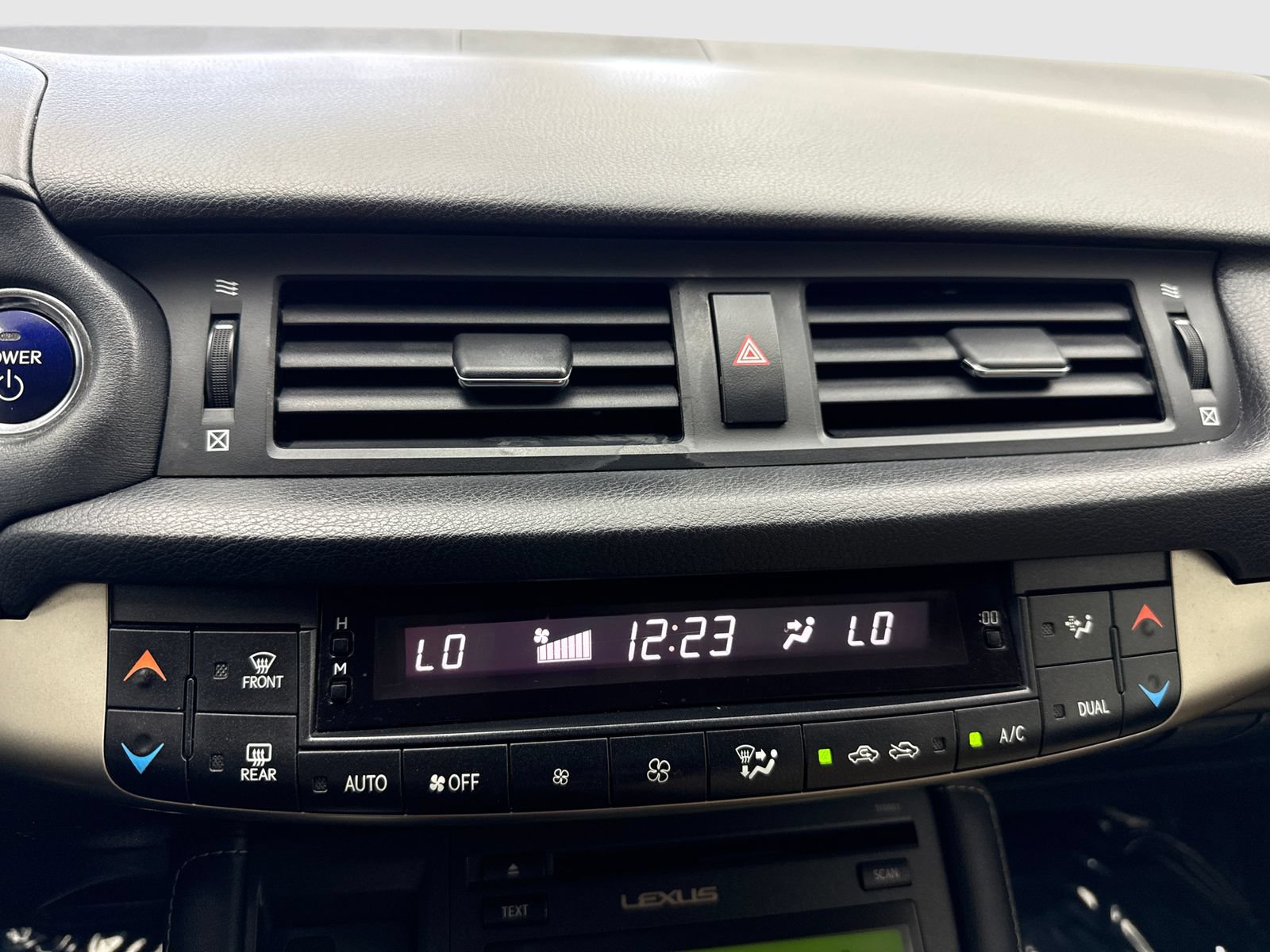Used 2016 Lexus CT 200h w/ Accessory Package 2 FWD image 25