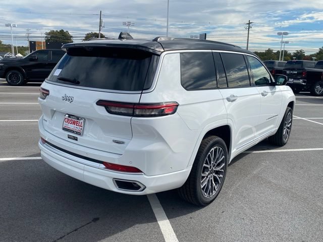 New 2025 Jeep Grand Cherokee L Summit AWD/4WD image 8