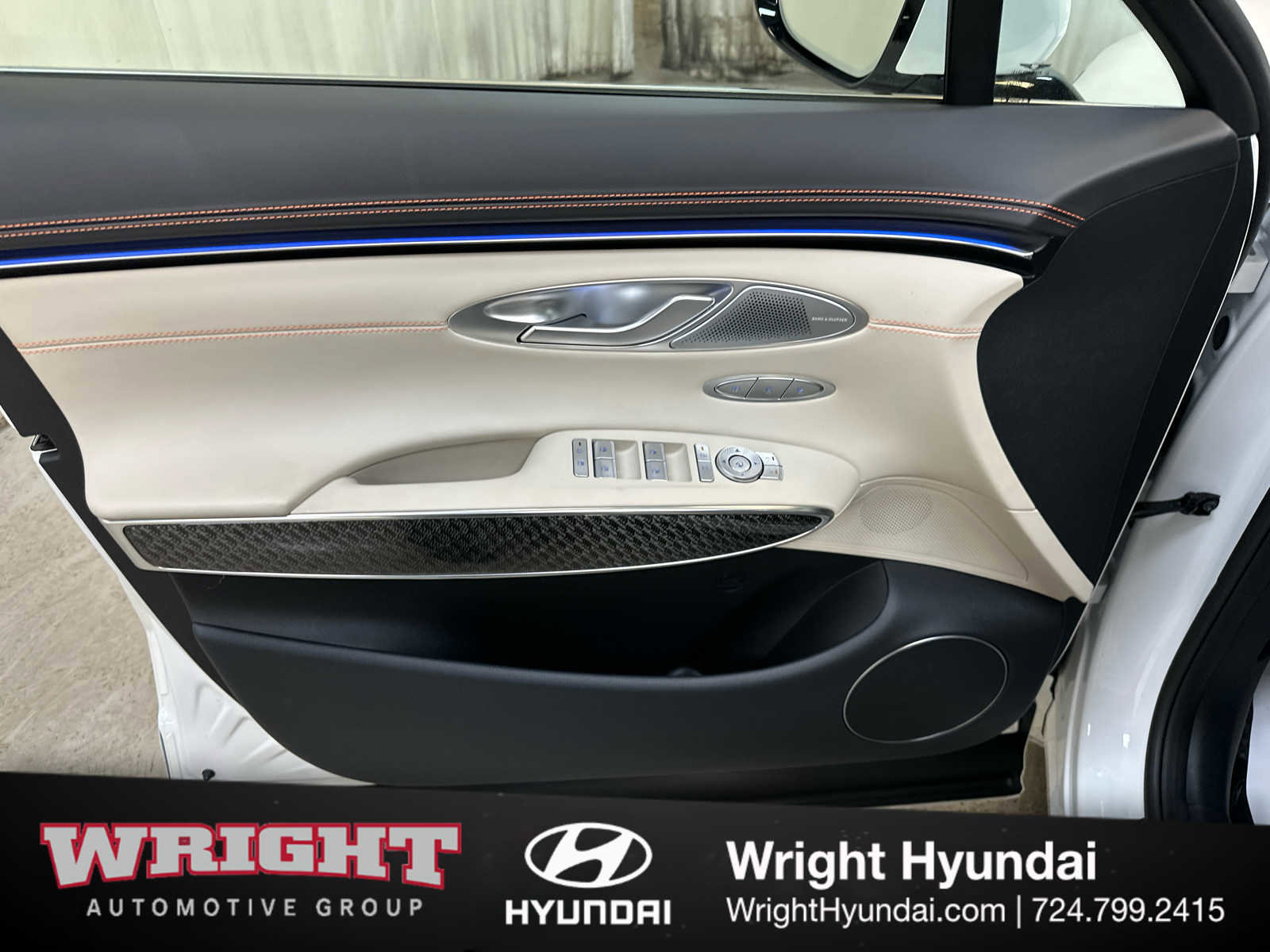 Certified 2026 Genesis GV70 3.5T Sport Prestige image 9