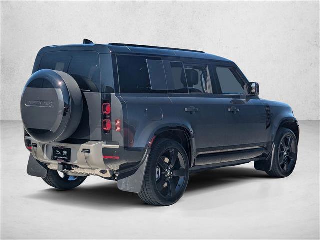 Used 2025 Land Rover Defender 110 X-Dynamic SE video 2