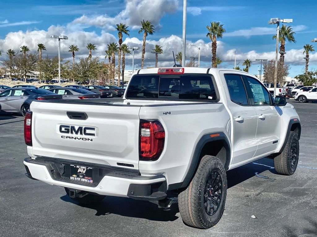 New 2026 GMC Canyon Elevation w/ LPO, Black Badging Package image 14