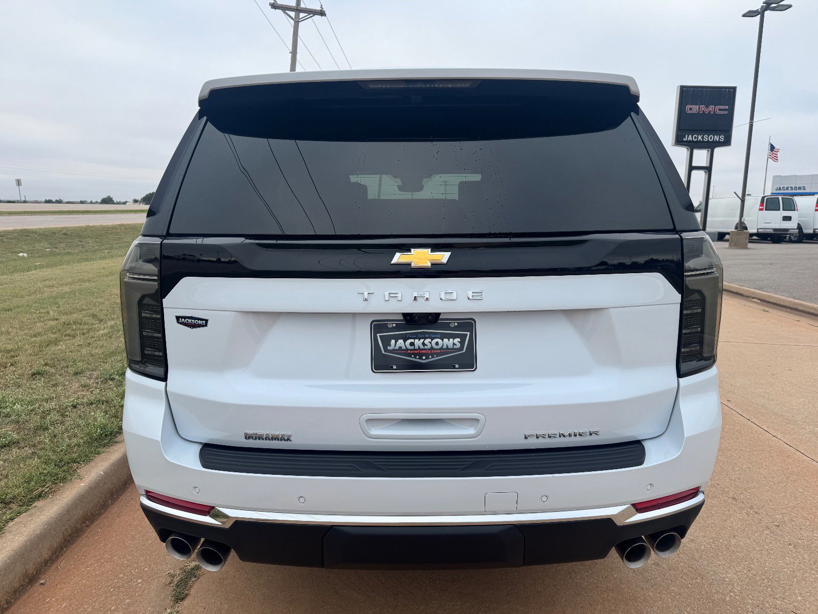 New 2026 Chevrolet Tahoe Premier image 4