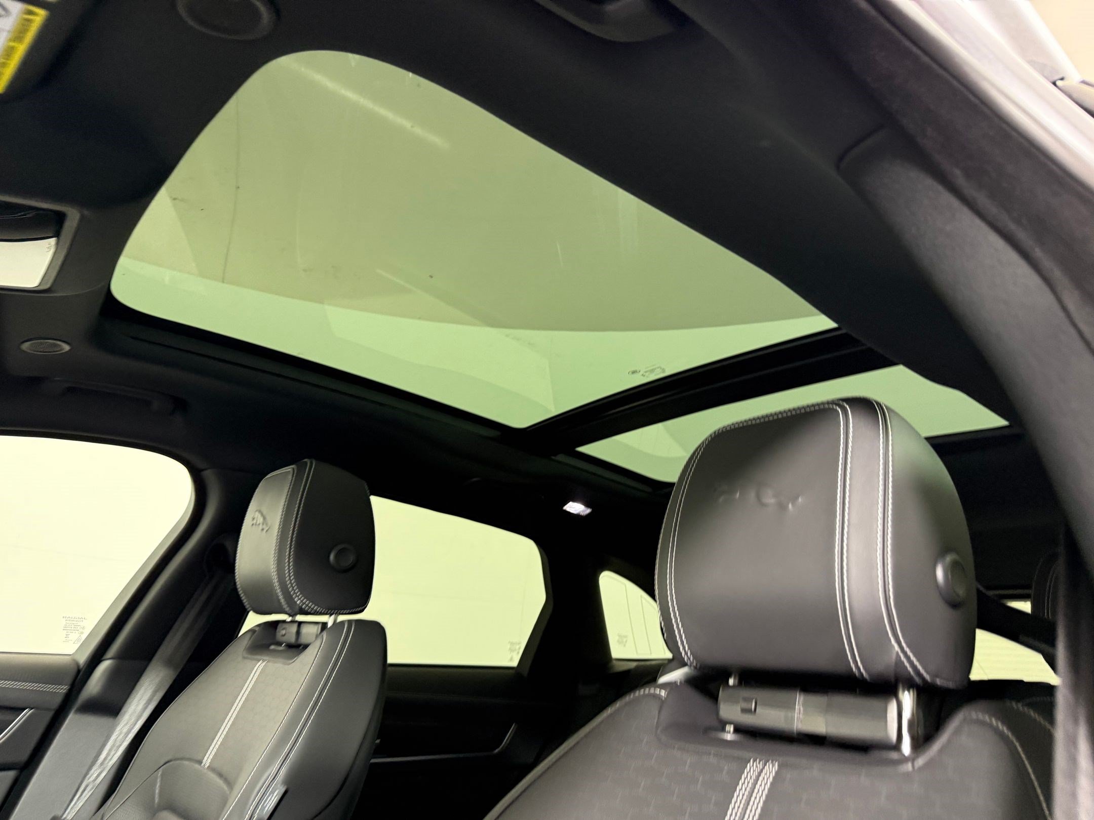 New 2026 Jaguar F-PACE R-Dynamic S AWD/4WD image 21
