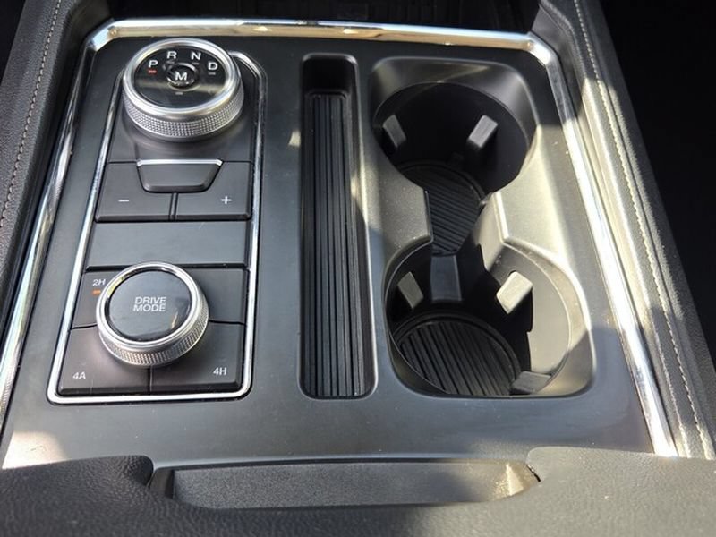 Used 2024 Ford Expedition XLT AWD/4WD image 20