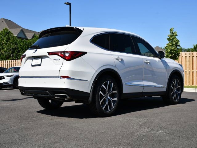 Certified 2023 Acura MDX FWD w/ Technology Package image 7