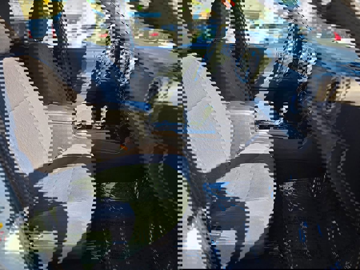 Used 2017 Toyota Tacoma TRD Sport w/ Tow Package image 10