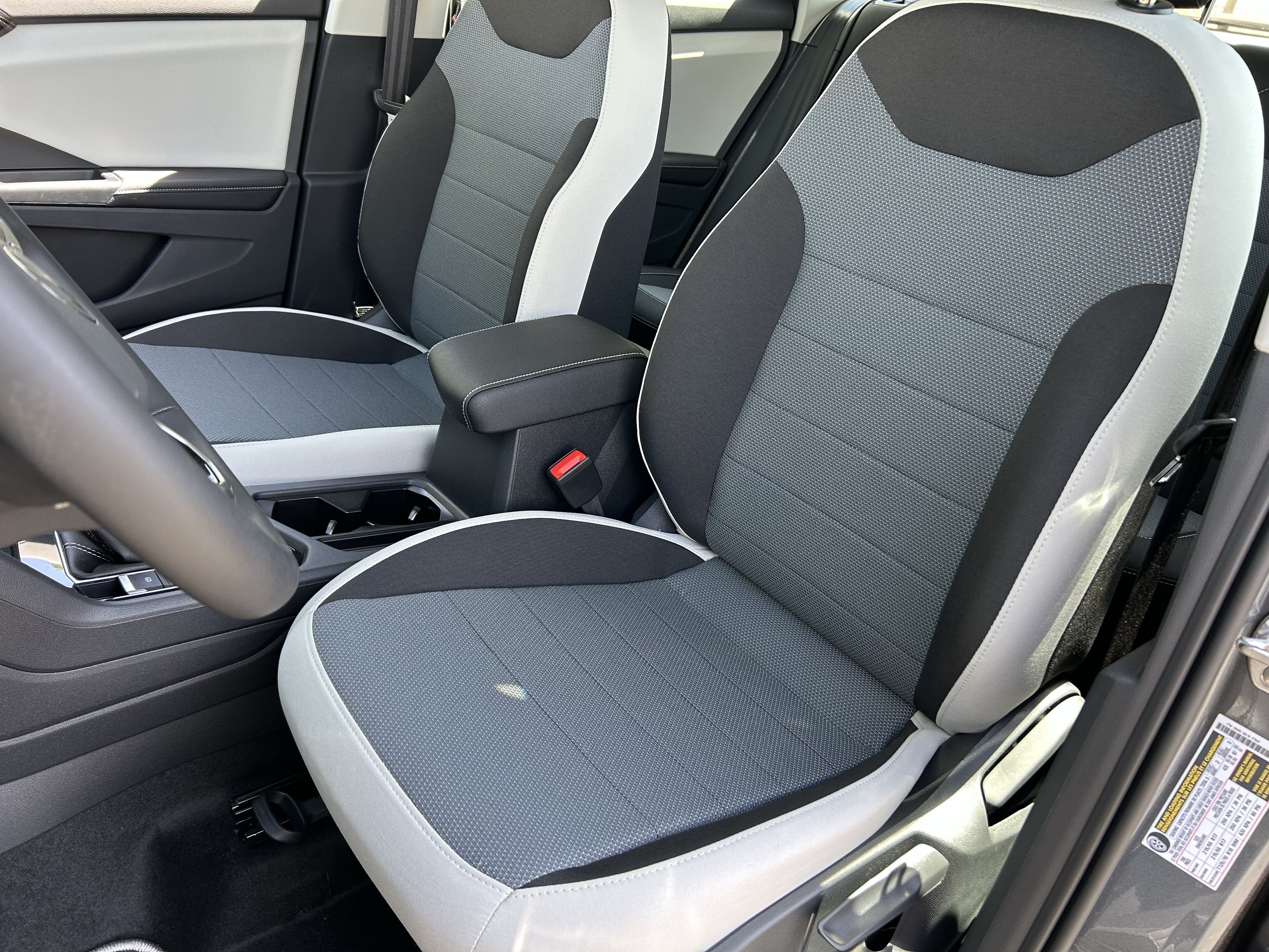 New 2026 Volkswagen Taos S FWD image 17