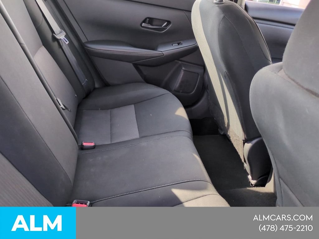 Used 2024 Nissan Sentra SV FWD image 16