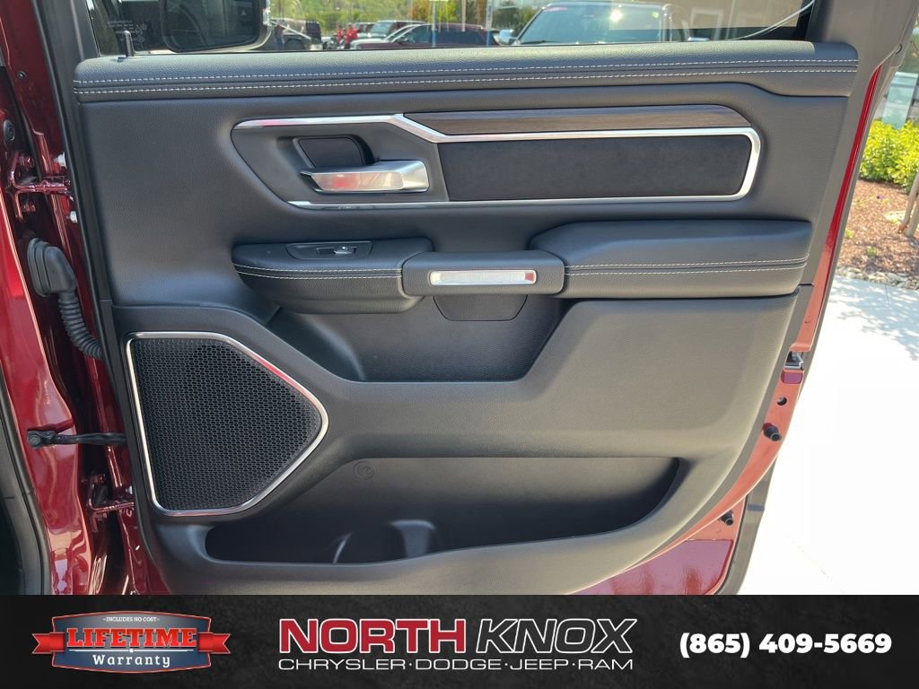 Used 2025 RAM 1500 Laramie image 23