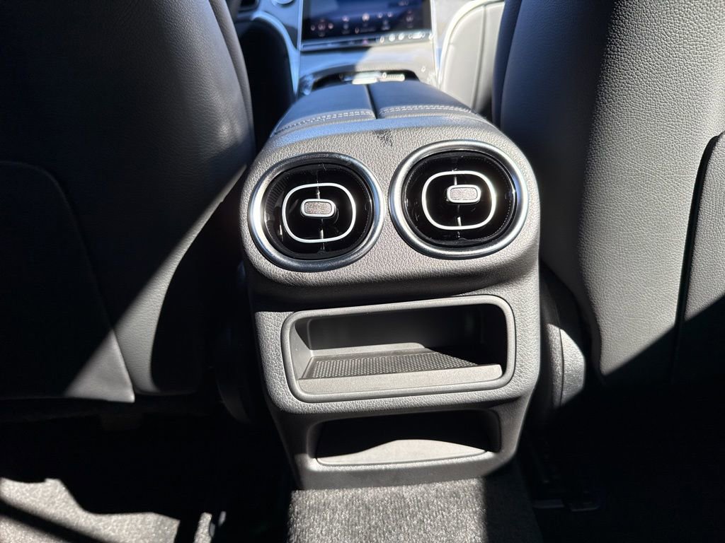 New 2026 Mercedes-Benz GLC 300 4MATIC image 19