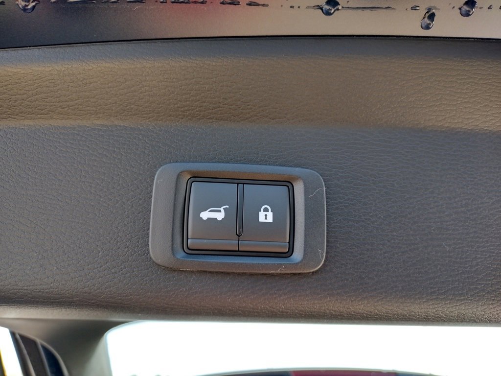 New 2025 Mitsubishi Outlander SE image 26