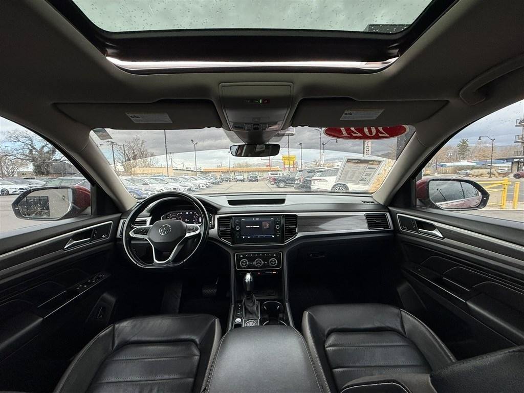 Used 2021 Volkswagen Atlas SEL Premium AWD/4WD image 32