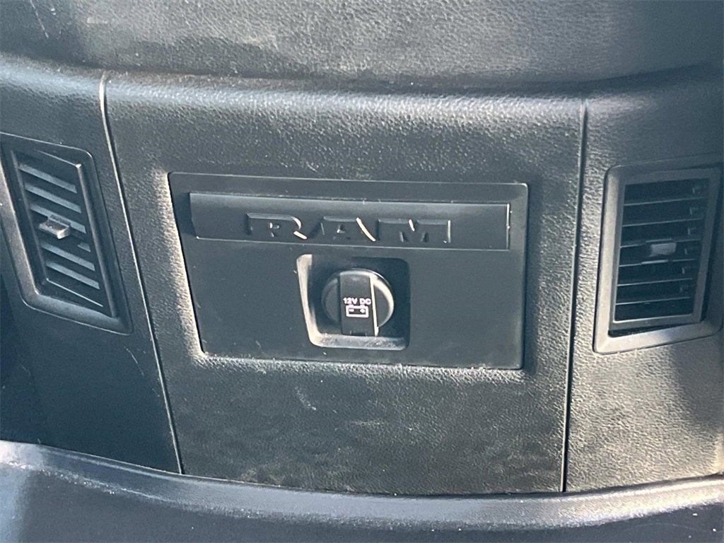 Used 2023 RAM 1500 Classic Warlock image 18