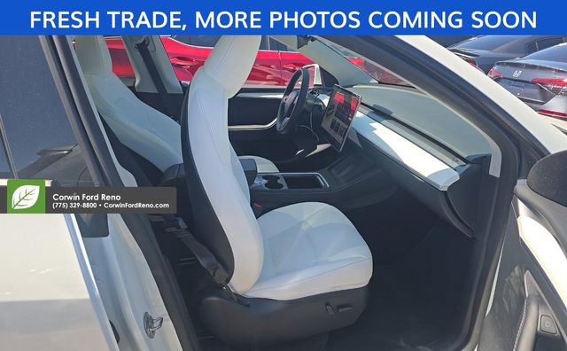 Used 2024 Tesla Model Y Long Range AWD/4WD image 10