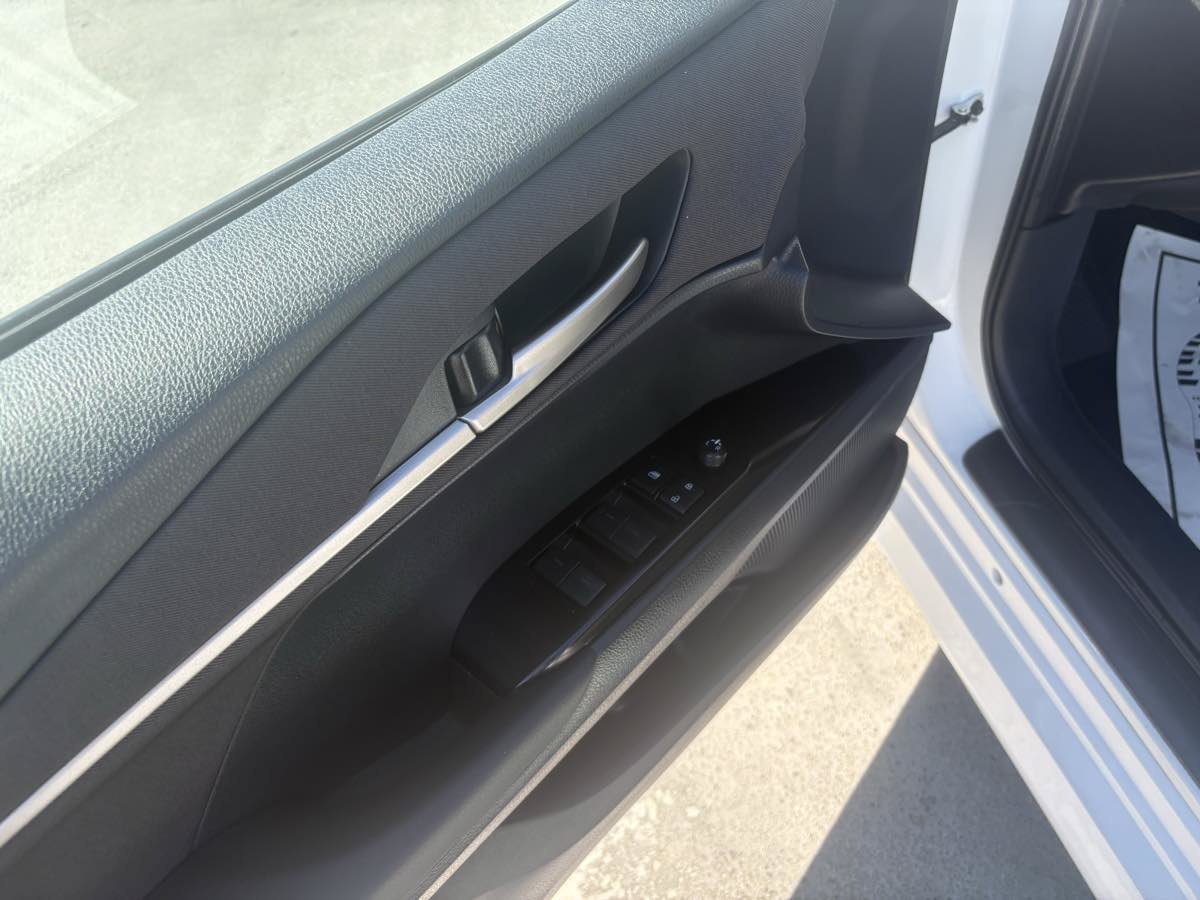 Used 2025 Toyota Camry LE FWD image 25