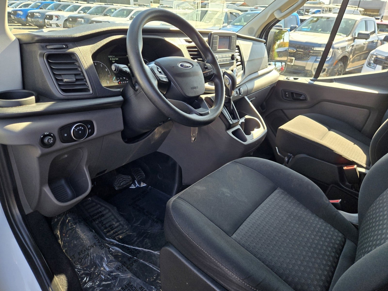 Used 2020 Ford Transit 350 XLT image 14