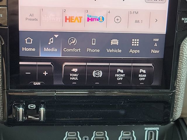 New 2026 RAM 2500 Limited AWD/4WD image 15