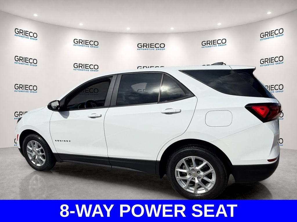 Used 2024 Chevrolet Equinox LS w/ LS Convenience Package FWD image 5