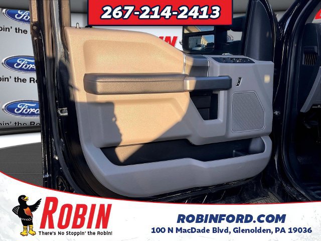 Used 2017 Ford F250 XLT w/ XLT Premium Package AWD/4WD image 23