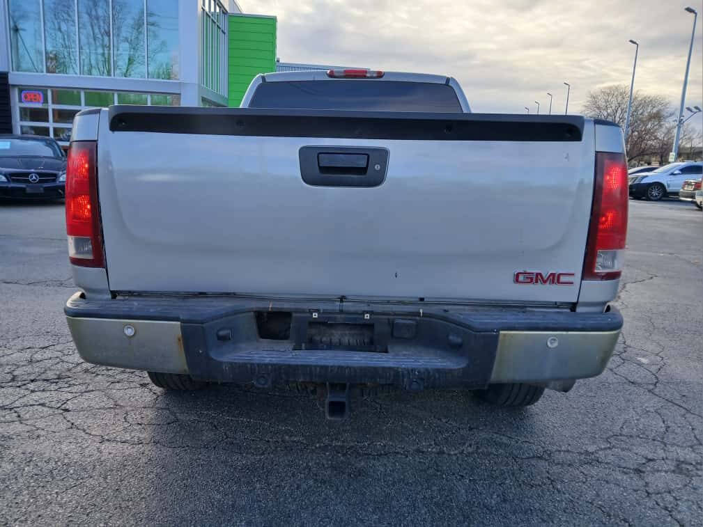 Used 2007 GMC Sierra 1500 SLE w/ SLE1 Preferred Package image 8