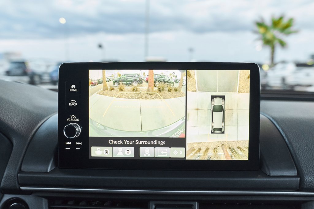 Used 2023 Honda Pilot Elite image 56