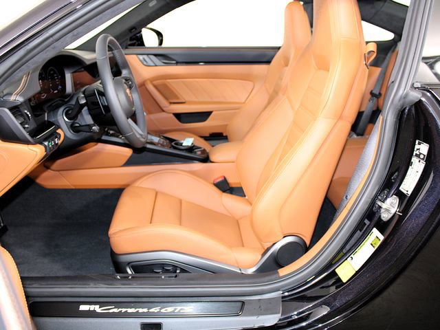 New 2026 Porsche 911 Carrera 4 GTS AWD/4WD image 5