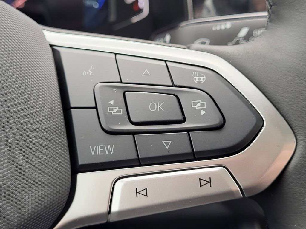 New 2026 Volkswagen Jetta SEL FWD image 13