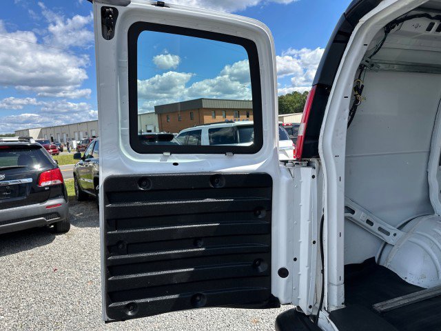 Used 2017 Chevrolet Express 2500 RWD image 28