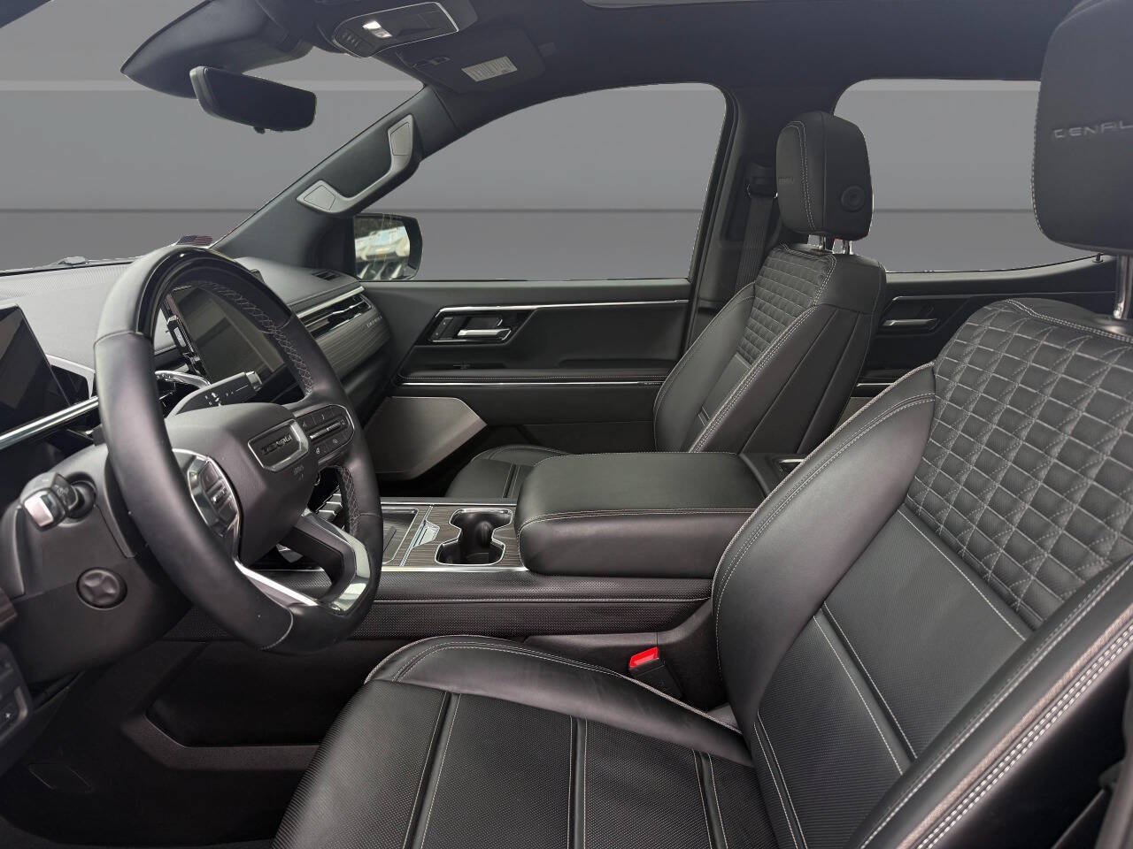 Used 2025 GMC Sierra EV Denali AWD/4WD image 14